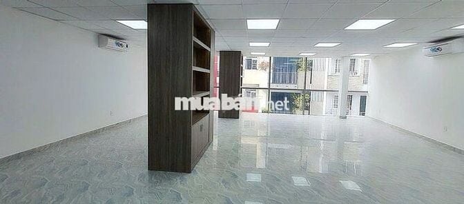 SIÊU PHẨM TOÀ NHÀ ỐP KÍNH, Đường Hoàng Việt,P4, Tân Bình, 8x20