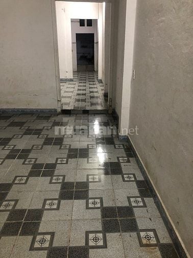CHO THUÊ NHÀ LÝ CHIÊU HOÀNG. NHÀ CƯ XÁ ĐÀI RA ĐA. NHÀ BÀ HOM