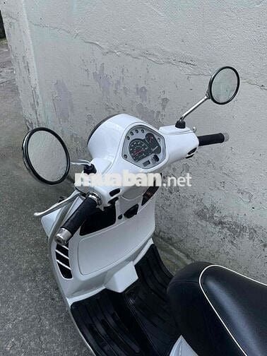 Vespa GTS 150 2018 chính chủ đẹp keng
