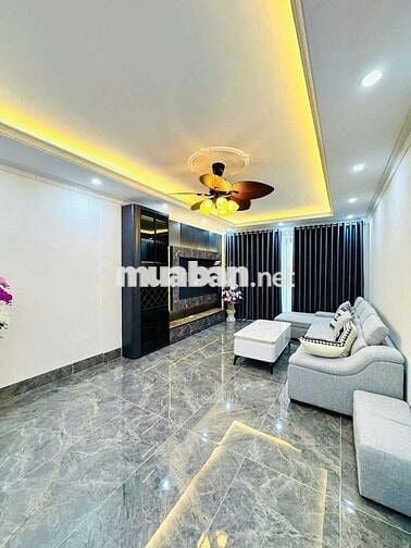 BÁN NHÀ THẠCH BÀN – 6 TẦNG – THANG MÁY FULL NỘI THẤT CÁCH AEON 3 PHÚT