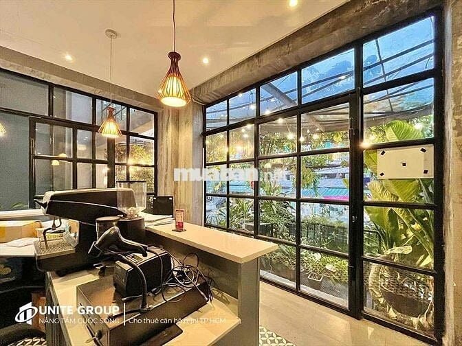 Mặt Bằng Quán Cafe Sẵn Decor Full Nội Thất - Mặt Tiền Lý Phục Man