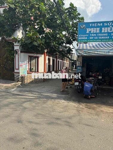 BÁN NHÀ MẶT TIỀN 8,5x17m GIÁ 8ty KẾ BÊN CHỢ ĐẦU MỐI HÓC MÔN