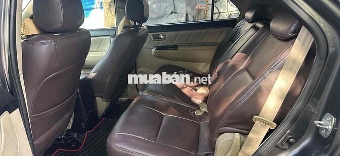 Toyota Fortuner 2016 2.7V 4x2 - 105000 km