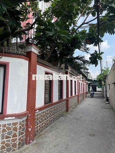 BÁN NHÀ MẶT TIỀN 8,5x17m GIÁ 8ty KẾ BÊN CHỢ ĐẦU MỐI HÓC MÔN