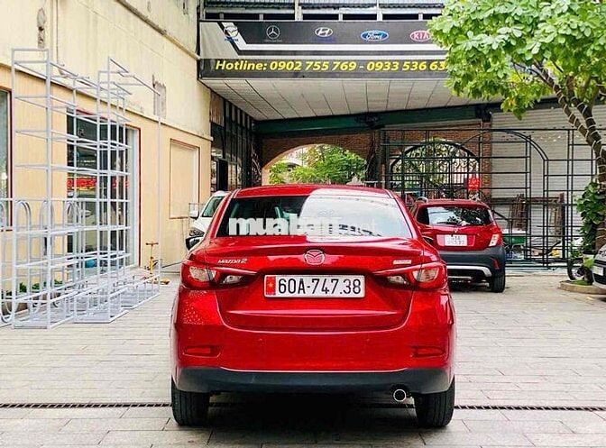 Mazda 2 2019 Premium Sedan - 46000 km