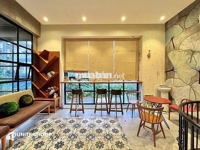 Mặt Bằng Quán Cafe Sẵn Decor Full Nội Thất - Mặt Tiền Lý Phục Man