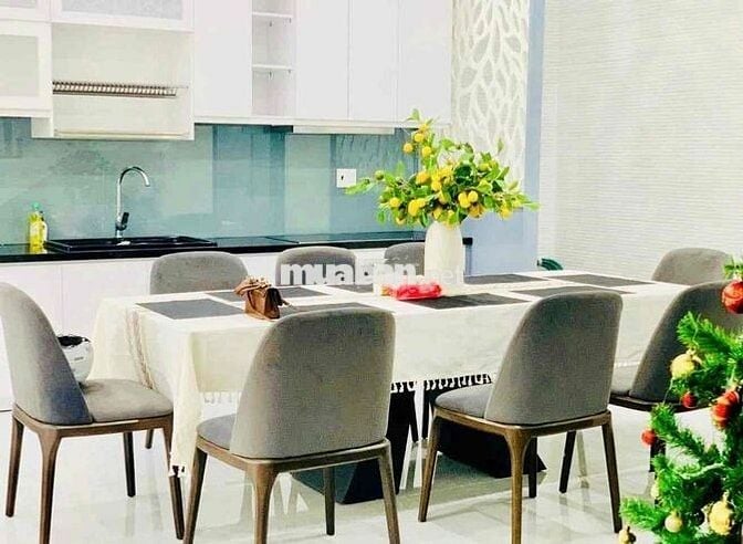 BÁN NHÀ ĐẸP HẺM THÔNG BÀN CỜ GẦN BIỂN BÃI SAU TP.VT GĐ XÂY Ở TÂM HUYẾT