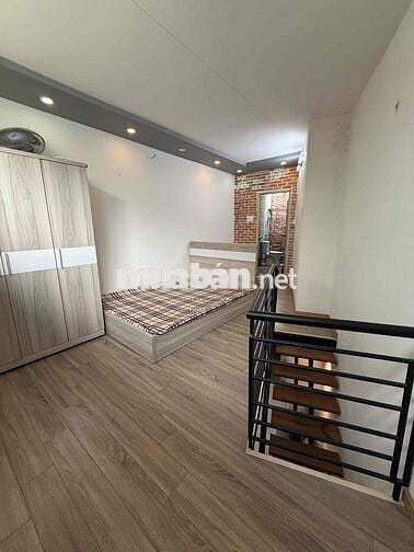 Cho thuê nhà hẻm 536 Âu Cơ, 3.3x8m, 1 lửng, 2pn 1wc giá 6.2tr