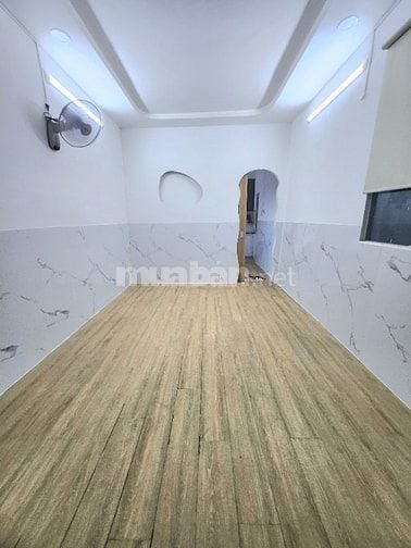 Cho thuê nhà nguyên căn MT 57E Trần Văn Đang, P.Nhiêu Lộc, TP.HCM 