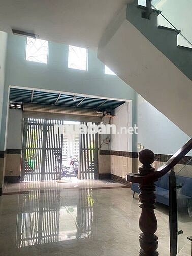 Cho Thuê Nhà Mới 3 Lầu Giá Rẻ 1/Đường Huỳnh Thị Hai P. TCH Cũ Q12