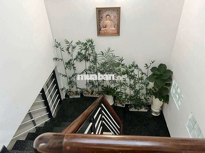 Chủ Cần Bán Gấp Nhà Măt Tiền Phường 2