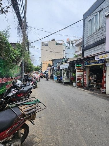 Cho thuê nhà nguyên căn MT 57E Trần Văn Đang, P.Nhiêu Lộc, TP.HCM 