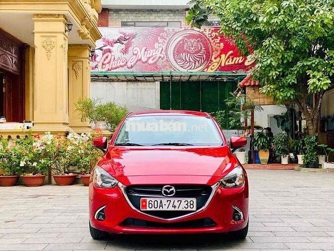 Mazda 2 2019 Premium Sedan - 46000 km