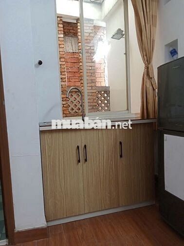 Căn hộ mini 24m2  trong biệt thự tại quận 10.