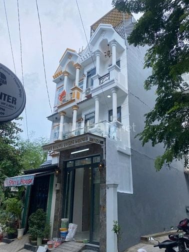 Bán dùm ông anh nhà hẻm 2266/14/15F xã nhà bè xe hơi đậu trước nhà hẻm