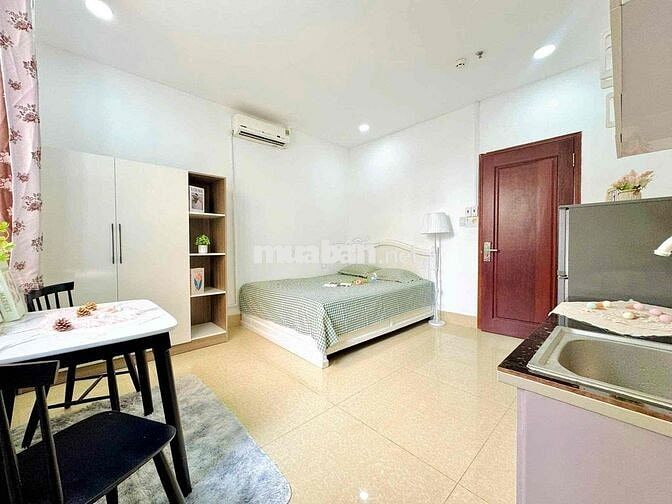 THANG MÁY - NHÀ XE- VÂN TAY- giá chỉ 5X