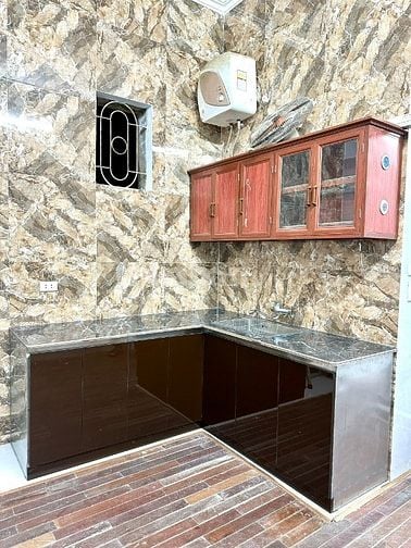 Cho thuê nhà riêng chính chủ, 3 tầng ngõ 211 Khương Trung, Hà Nội