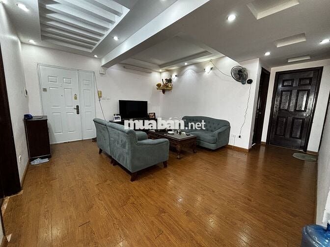 Cho thuê CT9 Mỹ Đình Sông Đà gần Keangnam 110m2 3N full đồ giá 16tr/th