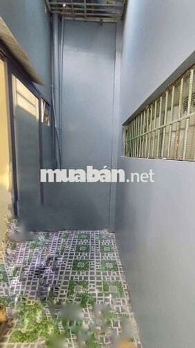 Nhà Nguyễn Văn Quỳ sân rộng cọc 1 tháng hẻm 3m Phú Thuận Quận 7