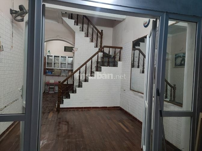 Cho thuê nhà riêng chính chủ, 3 tầng ngõ 211 Khương Trung, Hà Nội