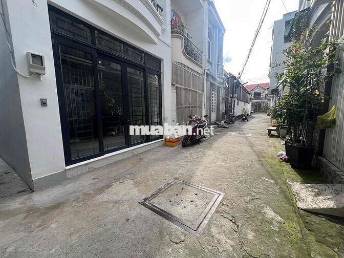 Nhà MỚI HẺM XE HƠI-Phan Văn Hớn Q12-4m x 12m-FULL NỘI THẤT-5 ty TL