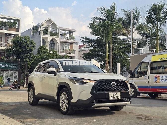 TOYOTA COROLLA CROSS 1.8G SX 2022 BẢO HÀNH 1 NĂM