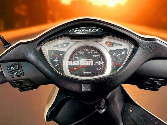 Honda Lead 110 Fi đời chót giá rẻ