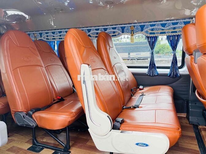 Ford Transit 2023 - Xe Đẹp Máy Zin - 1 Chủ Từ Đầu