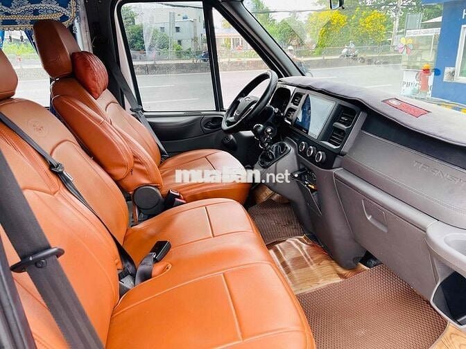Ford Transit 2023 - Xe Đẹp Máy Zin - 1 Chủ Từ Đầu