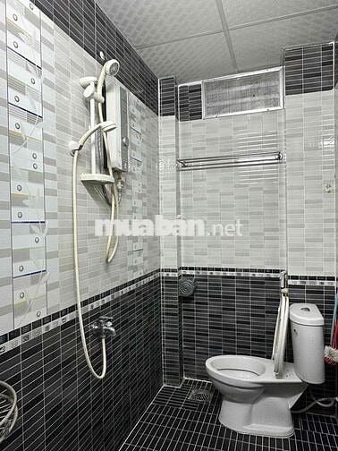 CHO THUÊ NHÀ TRỆT LẦU 3PN HẺM 90 HÙNG VƯƠNG