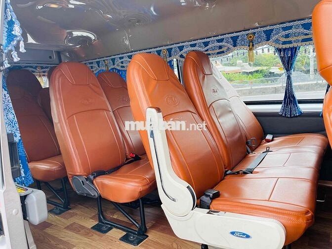 Ford Transit 2023 - Xe Đẹp Máy Zin - 1 Chủ Từ Đầu