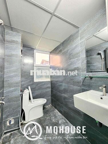DUPLEX SÁT BÊN ĐH VĂN HIẾN - TRỐNG SẲN - LH ZALO - TOÀ NHÀ THANG MÁY