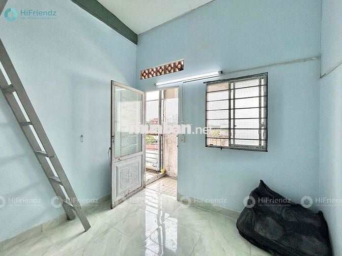 🌿CHO THUÊ PHÒNG TRỌ CÓ GÁC CỬA SỔ GIÁ RẺ - NGAY PHỔ QUANG GẦN SÂN BAY