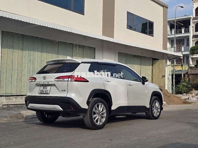 TOYOTA COROLLA CROSS 1.8G SX 2022 BẢO HÀNH 1 NĂM