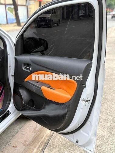 Mitsubishi Attrage 2020 1.2 CVT - 80000 km