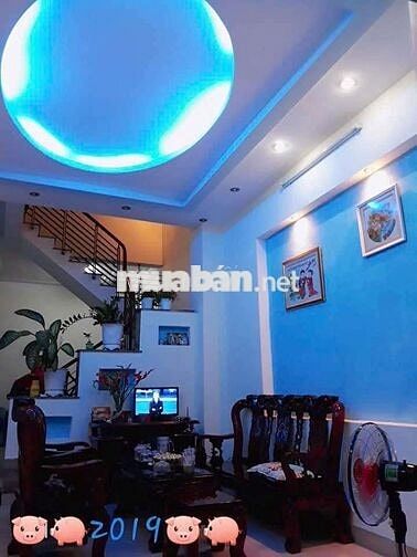 Nhà hẻm 8m nở hậu chính chủ bán