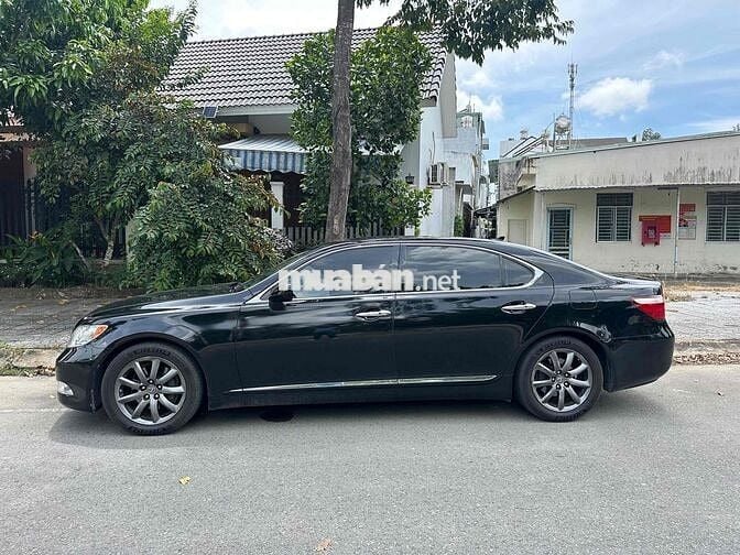 Lexus LS 20***0 km