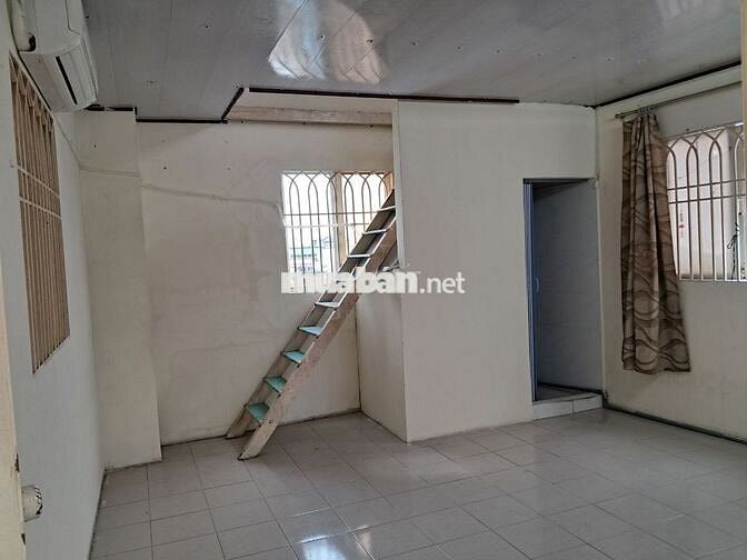 PHÒNG ĐÔI CHO SINH VIÊN HOẶC GIA ĐÌNH 1 BÉ