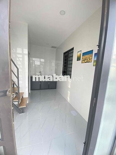 nhà trọ cao cắp + 12m2 full gác có ban công phơi đồ
