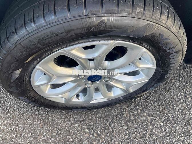 Ford EcoSport 2016 1.5L Titanium AT -xe zin đẹp
