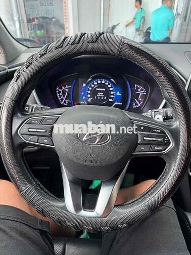Santafe 2 cầu máy Dầu sx19 hơn 700tr , zin hết