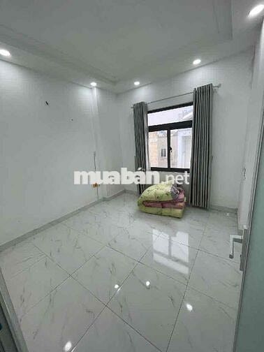 Nhà 4 Tầng-DTSD 96m2-Kế Ao Đôi,Mã Lò Sổ Hồng Riêng