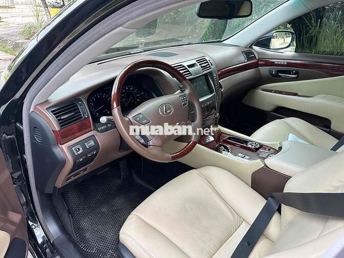 Lexus LS 20***0 km