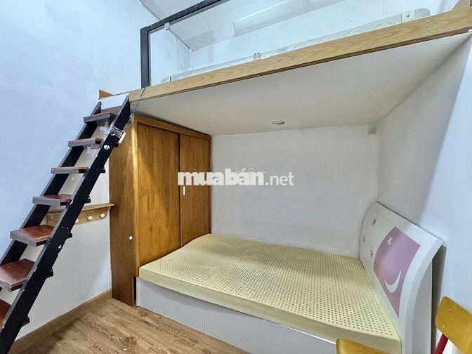 CHO THUÊ MB KINH DOANH TỰ DO CÓ SÂN RIÊNG PHÒNG NGỦ LẠI ĐƯỜNG LỚN