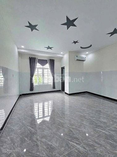 Kẹt tiền nên chủ gửi bán gấp căn nhà đường Hưng Nhơn , Tân Kiên