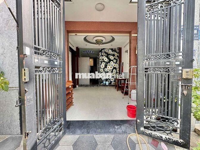 CHO THUÊ MB KINH DOANH TỰ DO CÓ SÂN RIÊNG PHÒNG NGỦ LẠI ĐƯỜNG LỚN