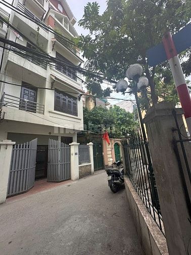 Chính chủ bán nhà mặt phố Phạm Thận Duật Mai Dịch. -DT 50m2x5 tầng