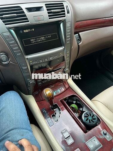 Lexus LS 20***0 km