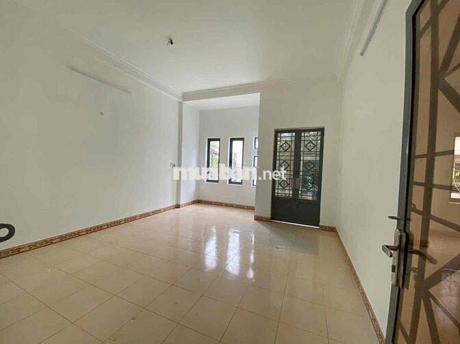 Mặt Tiền(4,7x21m) Đỗ Bí 1 Lầu sân thượng 3PN đường lớn