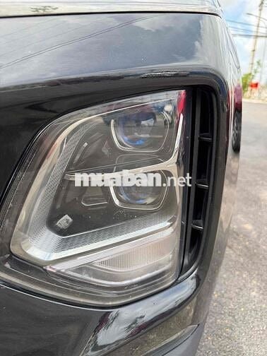 Santafe 2 cầu máy Dầu sx19 hơn 700tr , zin hết